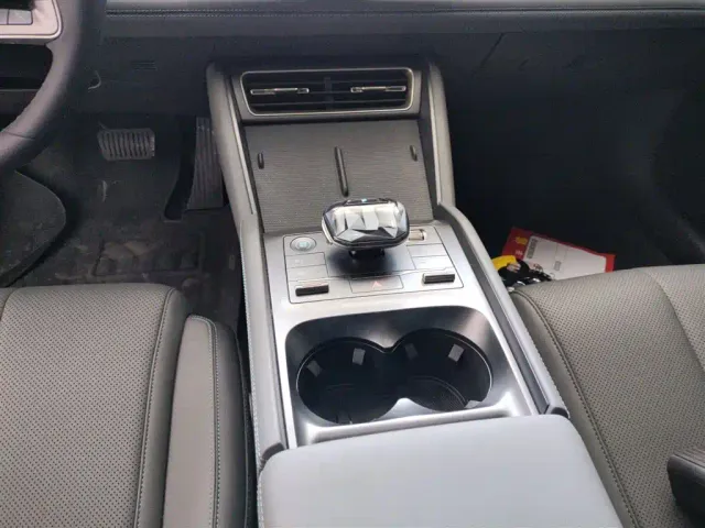 BYD Qin L — Фото автомобиля 13