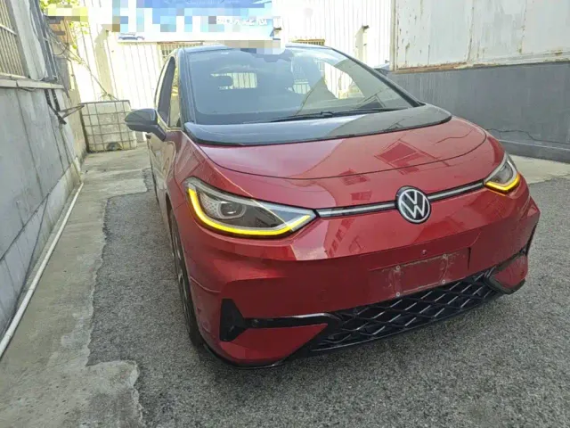 Volkswagen ID.3 — Фото автомобиля 3
