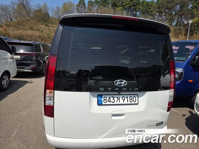 Hyundai Staria Staria Карго 3 места — Фото автомобиля 4