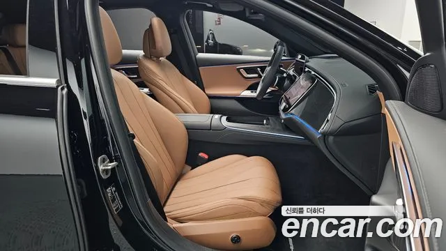 Mercedes-Benz E-Class W214 — Фото автомобиля 16