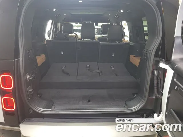 Land Rover Defender L663 — Фото автомобиля 17