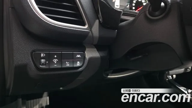 Kia Seltos Seltos Бензин 1.6 турбо 2WD — Фото автомобиля 28