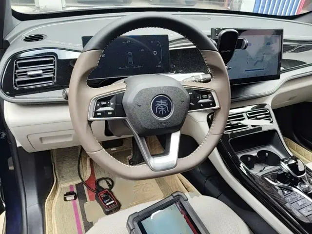 BYD Qin PLUS — Фото автомобиля 10