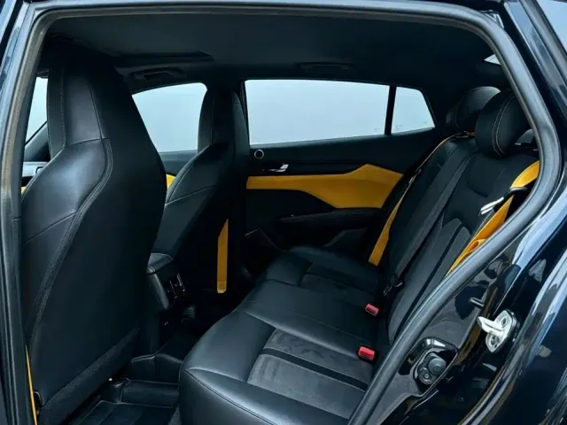 Dongfeng Yixuan — Фото автомобиля 6
