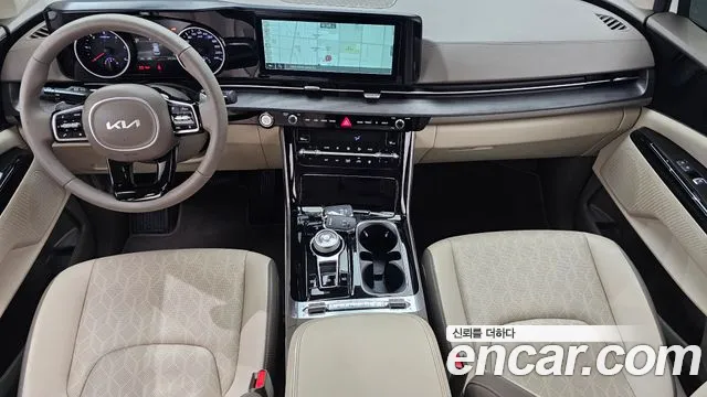 Kia Carnival Generation 4 — Фото автомобиля 6