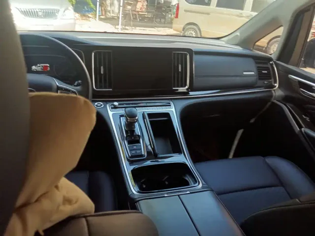GAC Trumpchi M8 — Фото автомобиля 3