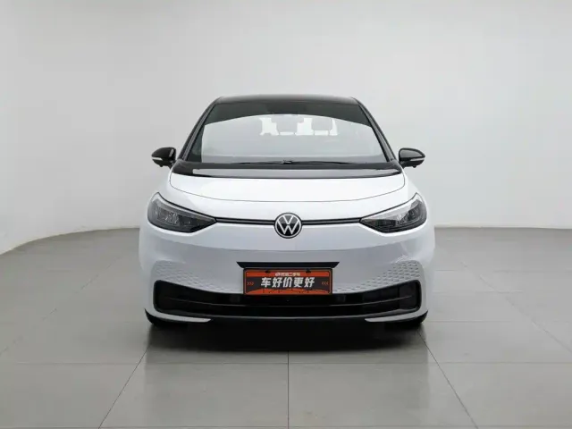 Volkswagen ID.3 — Фото автомобиля 3