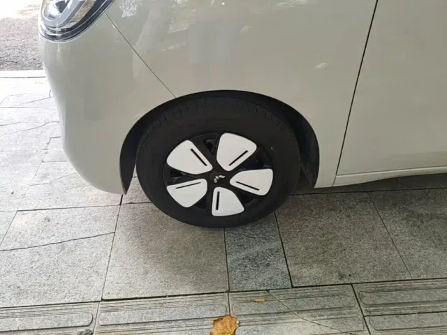 Wuling Hongguang Mini EV — Фото автомобиля 22