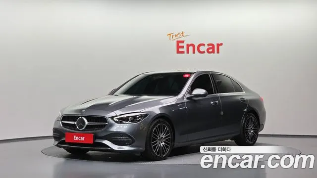 Фотография автомобиля — Mercedes-Benz C-Class W206