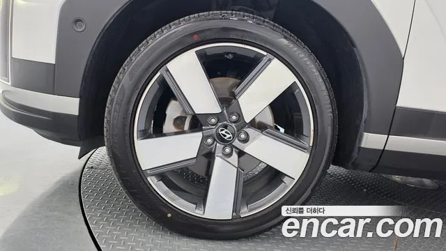 Hyundai Santa Fe MX5 — Фото автомобиля 5