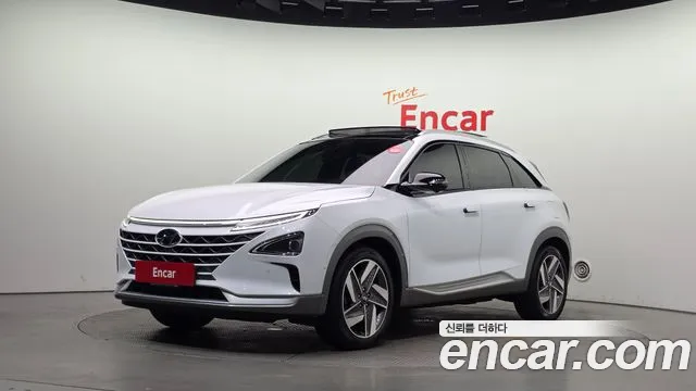 Фотография автомобиля — Hyundai Nexo