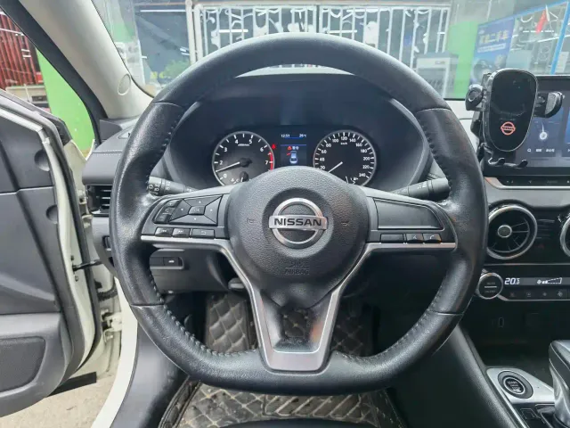 Nissan Sylphy — Фото автомобиля 10