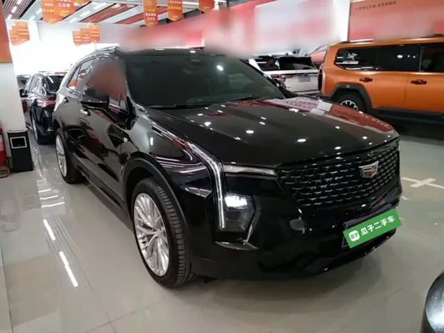 Cadillac XT4 — Фото автомобиля 3