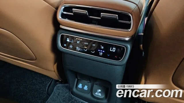 Genesis GV80 2.5T Бензин AWD — Фото автомобиля 16