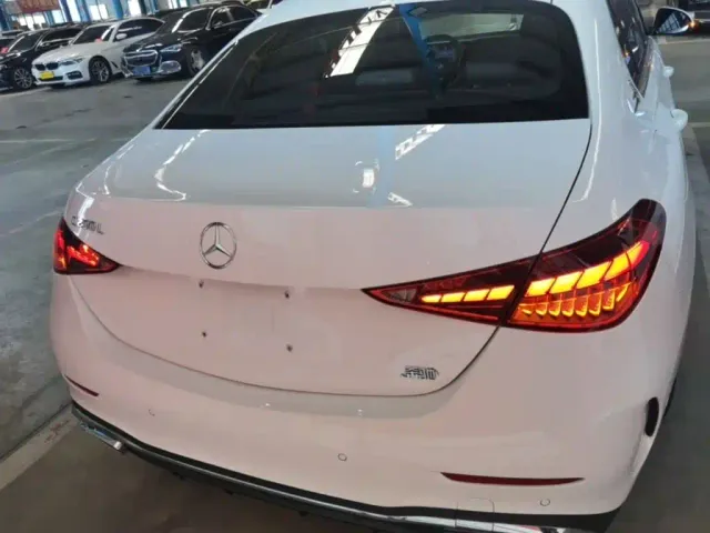 Mercedes-Benz C-Class — Фото автомобиля 5