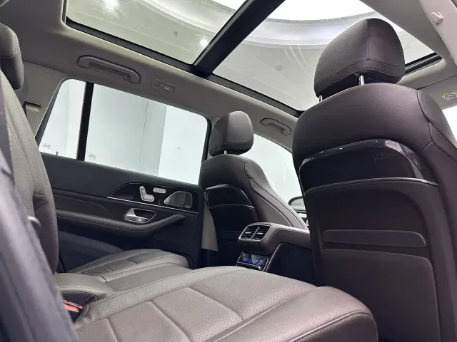 Mercedes-Benz GLS-Class — Фото автомобиля 16