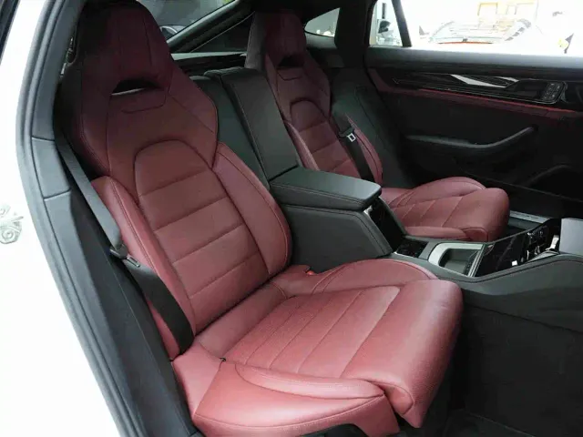 Porsche Panamera — Фото автомобиля 15