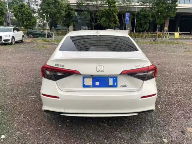 Honda Civic — Фото автомобиля 4