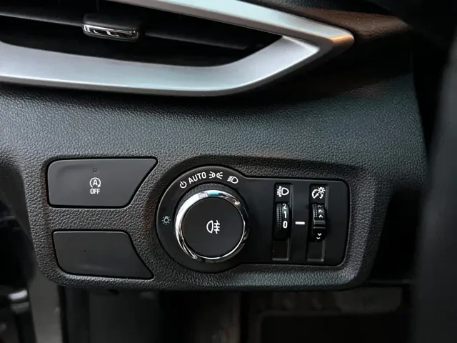 Chevrolet Orlando — Фото автомобиля 14