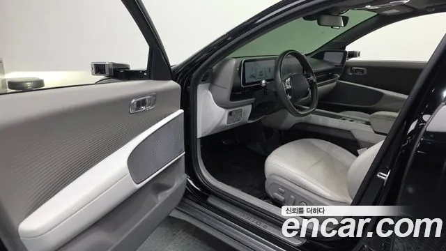 Hyundai Ioniq 6 — Фото автомобиля 15