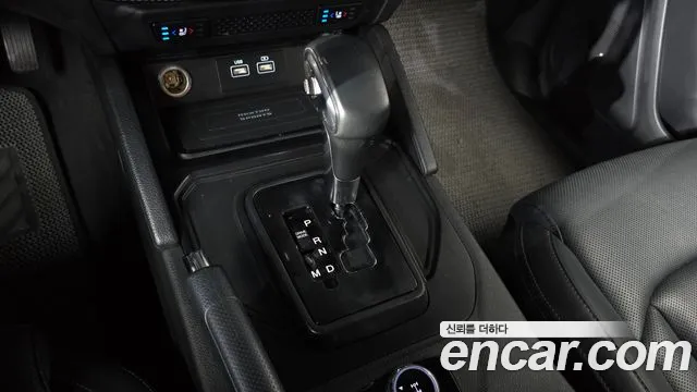 KG_Mobility_Ssangyong Rexton Новый Rexton Sport Khan Дизель 2.2 4WD — Фото автомобиля 9