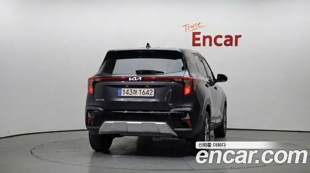 Kia Seltos New — Фото автомобиля 4