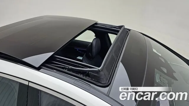 Mercedes-Benz E-Class E-класс W214 E300 4MATIC Exclusive — Фото автомобиля 12