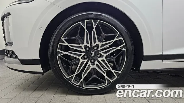 Hyundai Grandeur Grandeur (GN7) 2.5 Бензин 2WD — Фото автомобиля 4