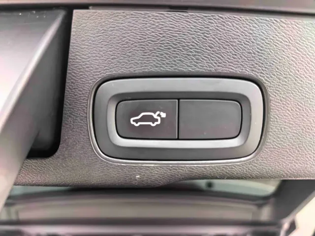 Volvo XC60 — Фото автомобиля 22