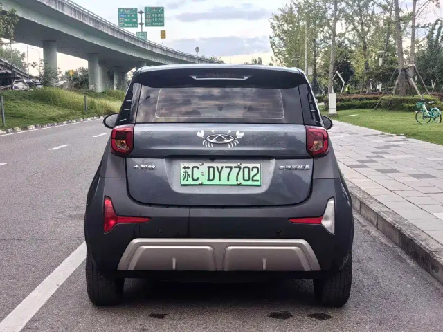 QQ New Energy Little Ant 2023 251km True Love Edition LFP — Фото автомобиля 5