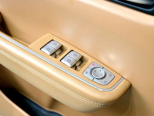 Li Auto Li ONE 2021 Extended Range 6-Seater — Фото автомобиля 16