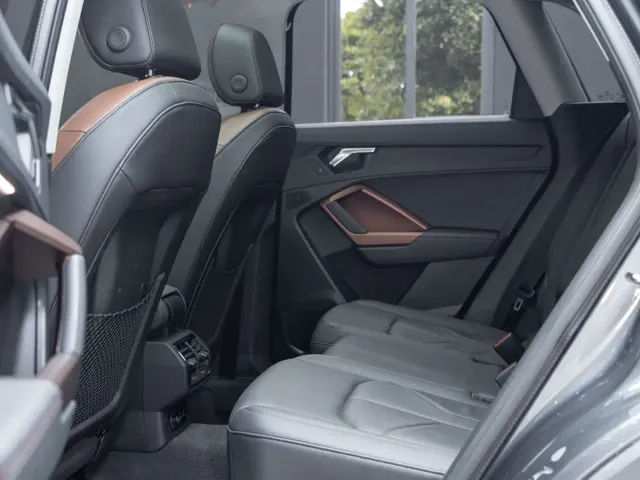 Audi Q3 — Фото автомобиля 16