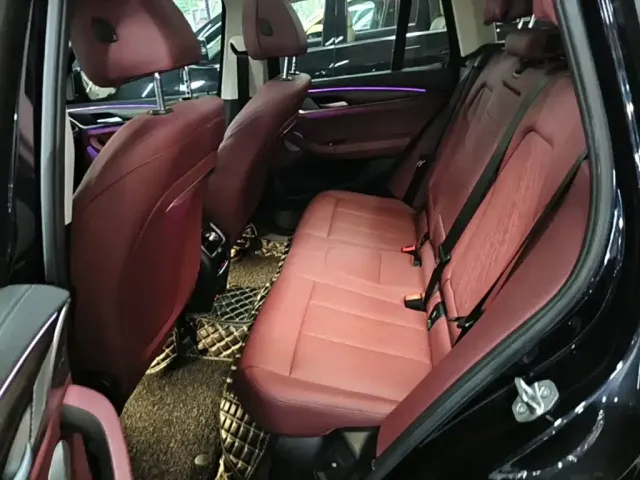 BMW X3 — Фото автомобиля 16