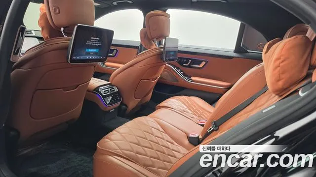 Mercedes-Benz S-Class — Фото автомобиля 27