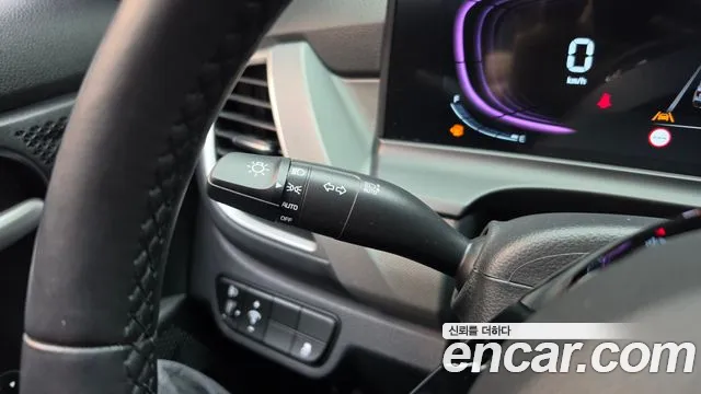 Kia Seltos New — Фото автомобиля 29