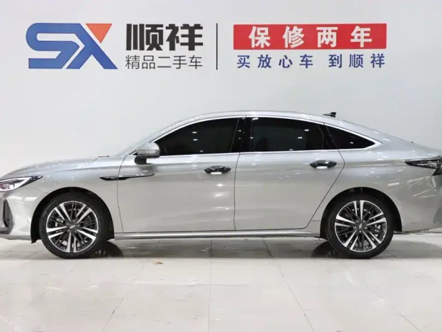 Chery Arrizo 8 — Фото автомобиля 6