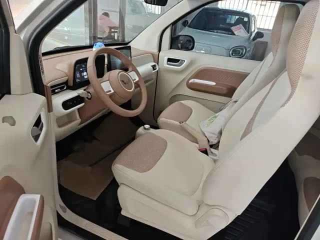 Wuling Hongguang Mini EV — Фото автомобиля 14