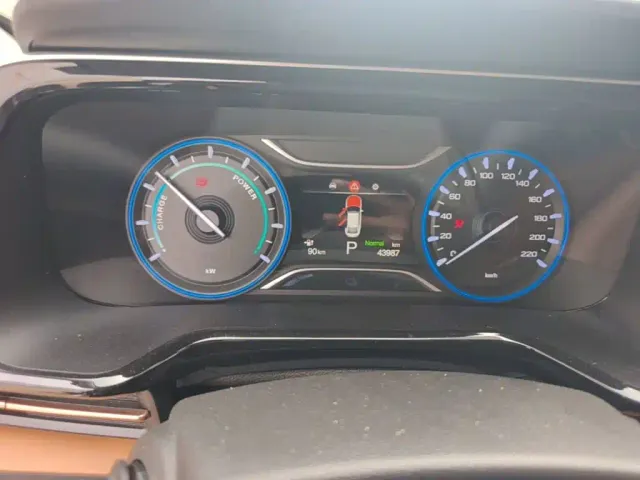 GAC Aion S Plus — Фото автомобиля 11