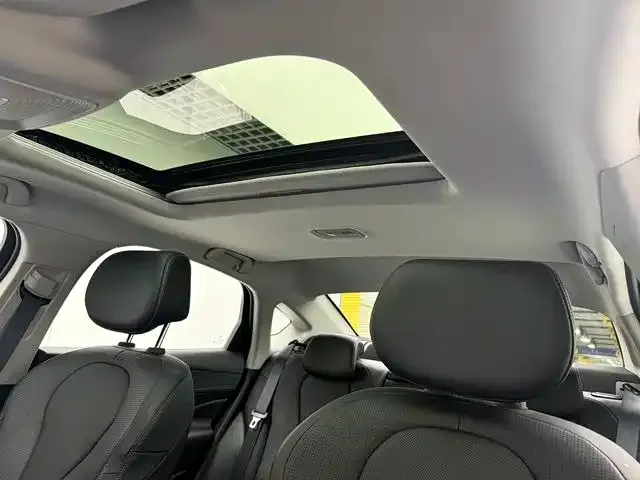BYD Seal 05 DM-i — Фото автомобиля 15