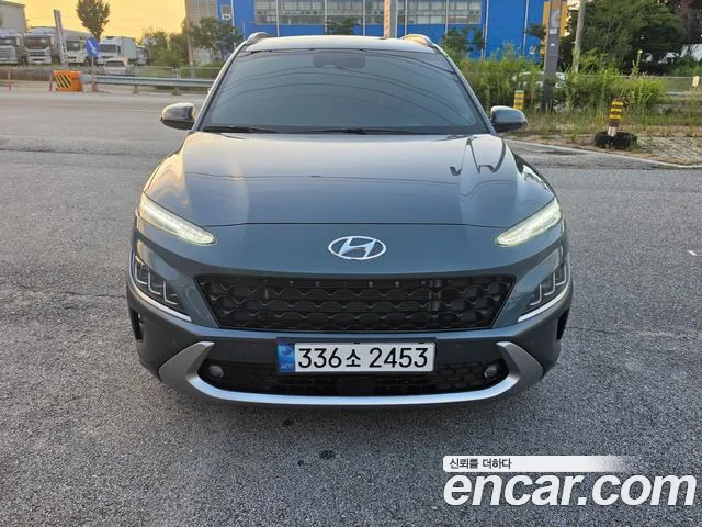 Hyundai Kona Новый Kona Бензин 1.6 Turbo 4WD — Фото автомобиля 2