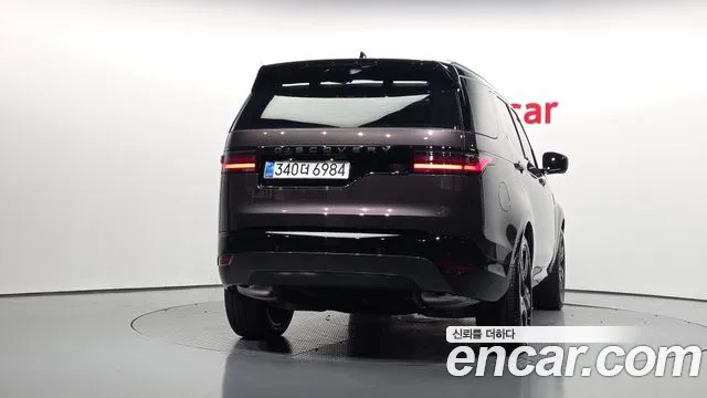 Land Rover Discovery — Фото автомобиля 4