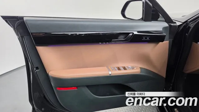 Hyundai Grandeur GN7 — Фото автомобиля 13