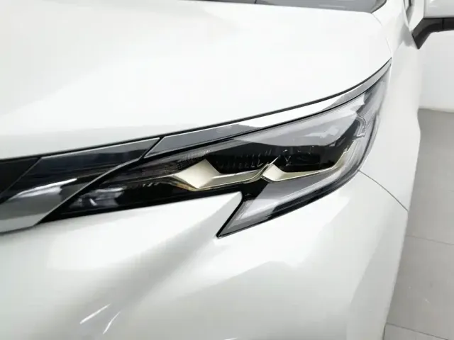 Toyota Granvia 2024 2.5L Hybrid Comfort — Фото автомобиля 7