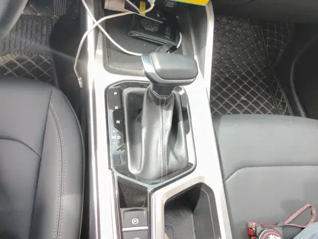 Geely Emgrand — Фото автомобиля 16