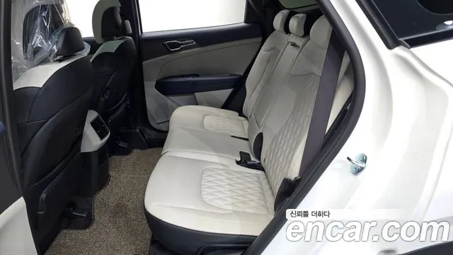 Kia Sportage Новый Sportage 5 поколение Бензин 1.6 турбо 2WD — Фото автомобиля 11