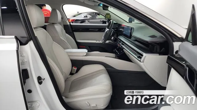 Hyundai Grandeur GN7 — Фото автомобиля 16