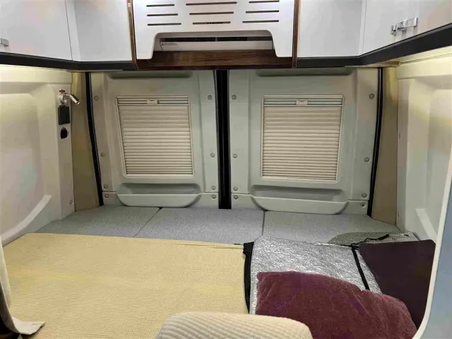 Maxus SAIC Maxus MAXUS V90 RV — Фото автомобиля 14