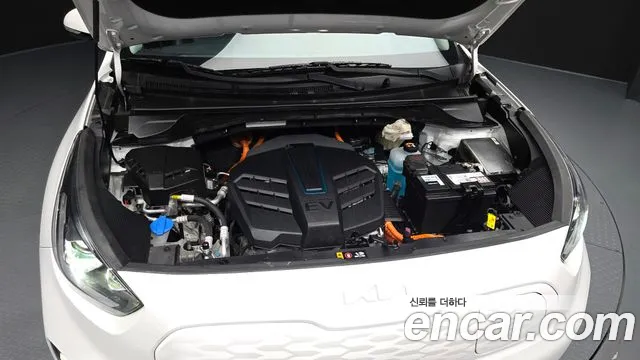 Kia Niro Niro Plus Earth — Фото автомобиля 6