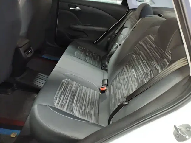Chevrolet Monza — Фото автомобиля 16