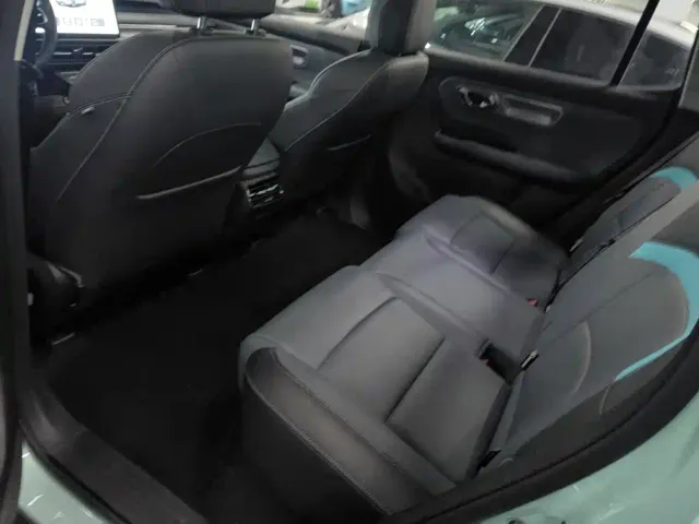GAC Aion Y — Фото автомобиля 11